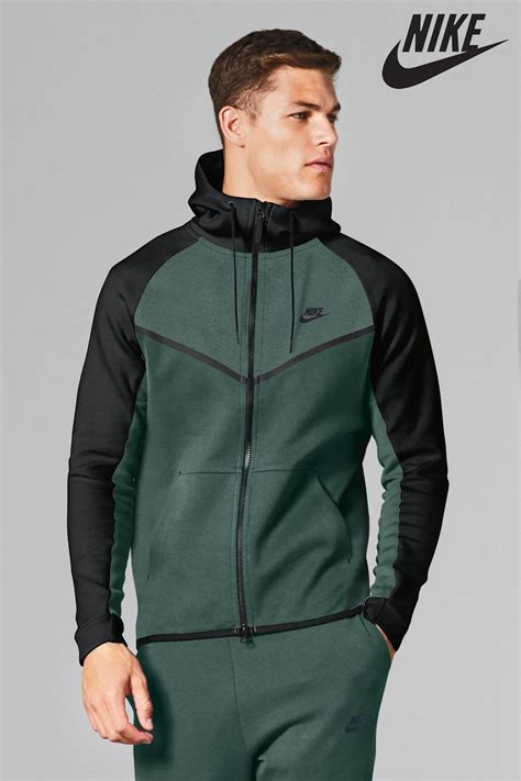 Nike clothing online UK